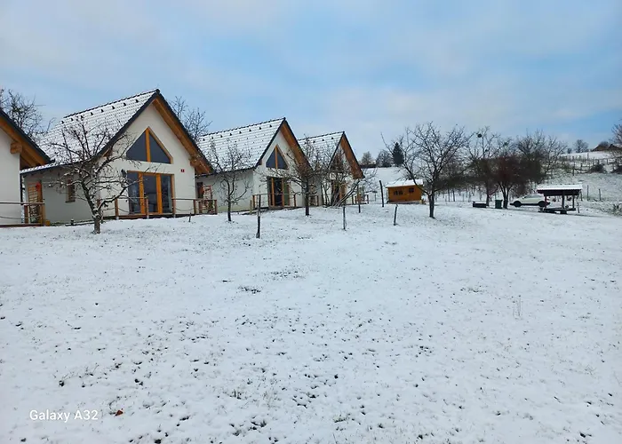 Oaza Miru In Zdravja Goricko Σαλέ *